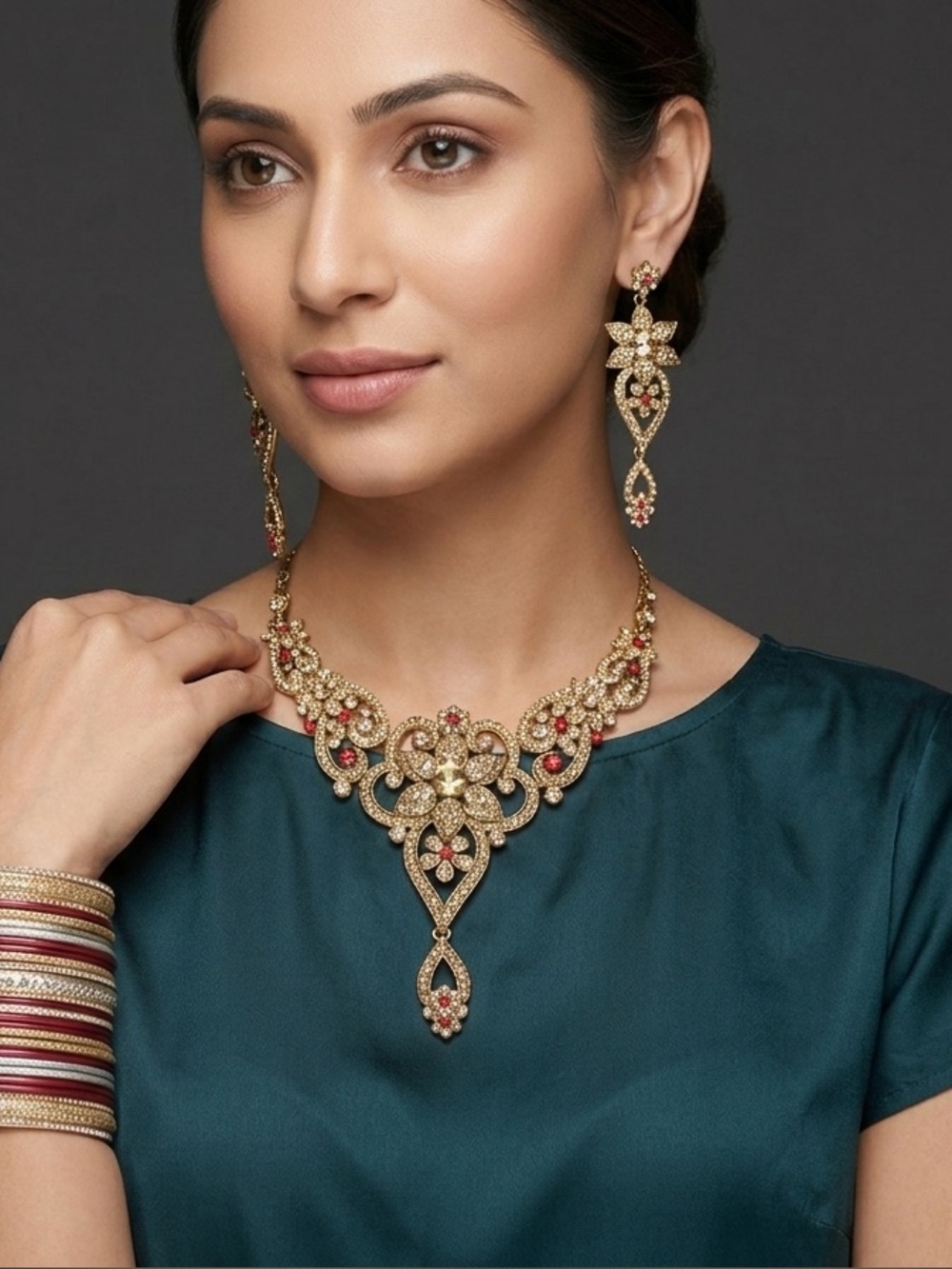 Gold Floral Crystal Necklace & Earring Set - Elegant Women's Jewelry